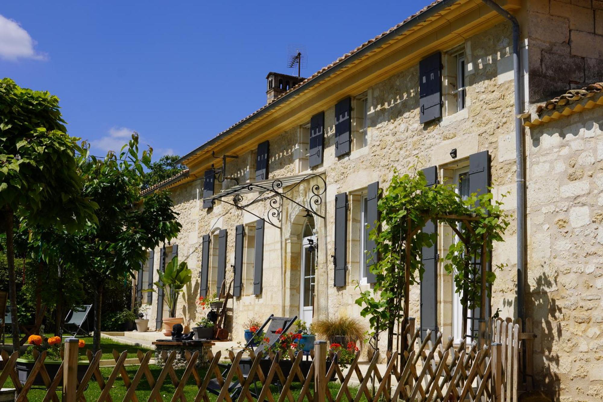 Galgon La Girondine B&B 외부 사진